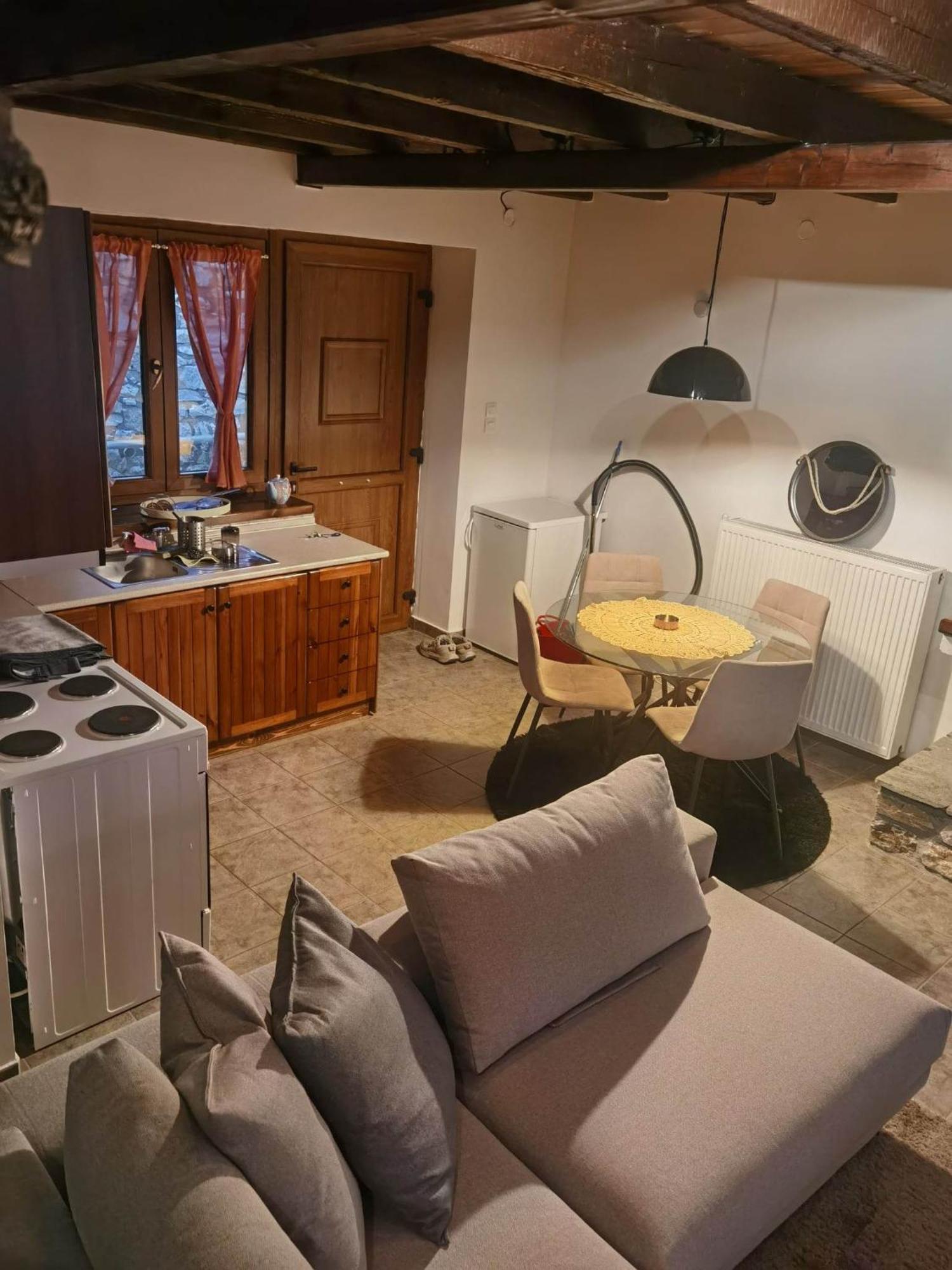 Traditional Stone Cottage In Palio Elatohori المظهر الخارجي الصورة