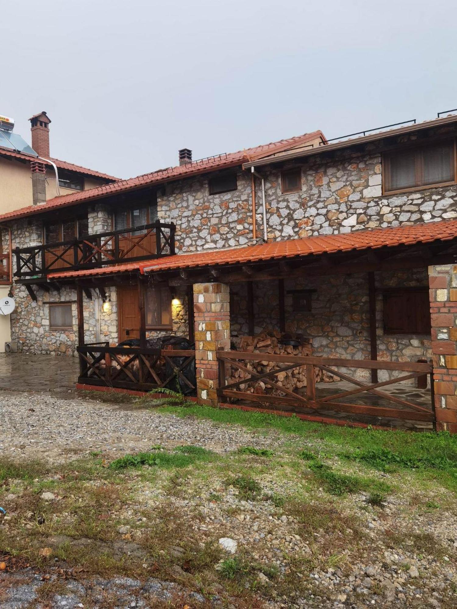 Traditional Stone Cottage In Palio Elatohori المظهر الخارجي الصورة